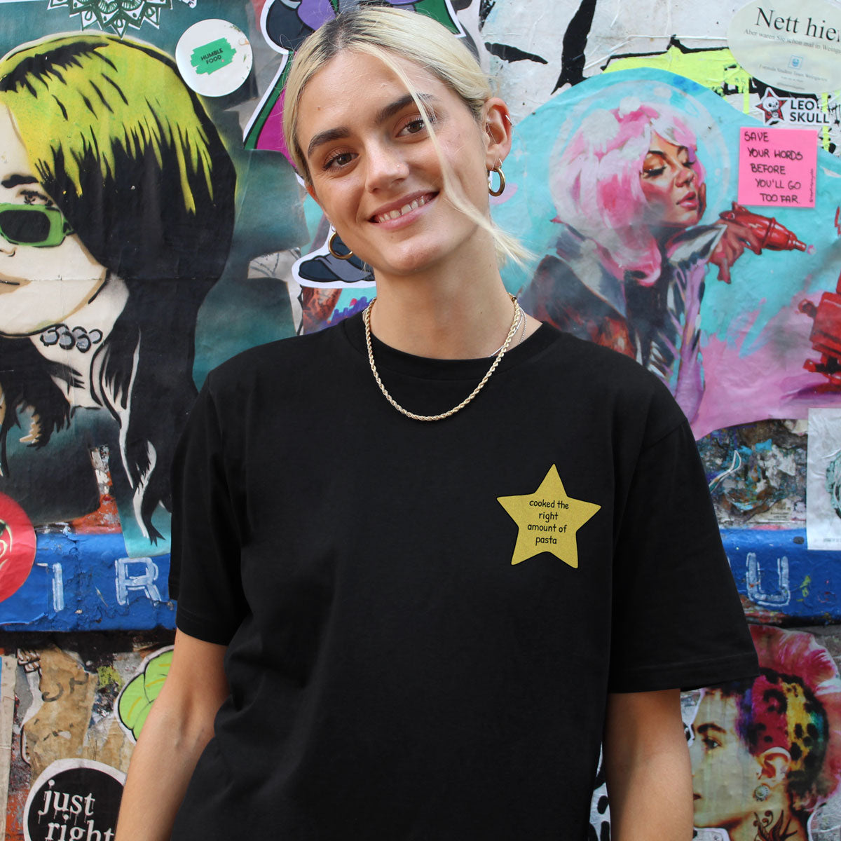 Pasta Gold Star T-Shirt (Unisex)