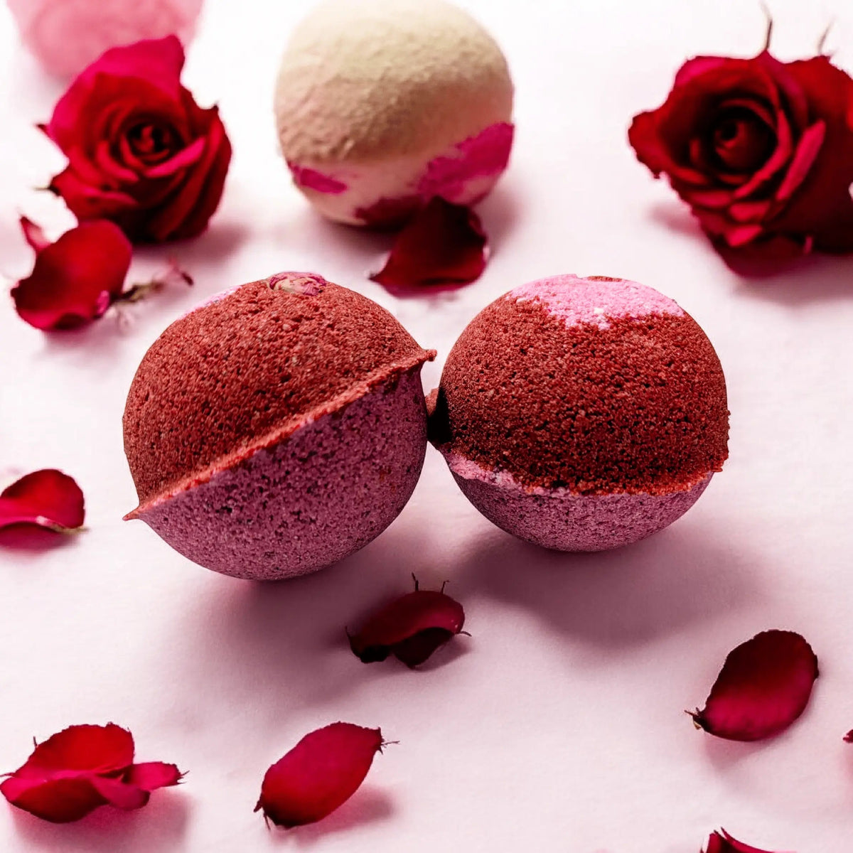 Raspberry Rose Romance - Bath Bomb