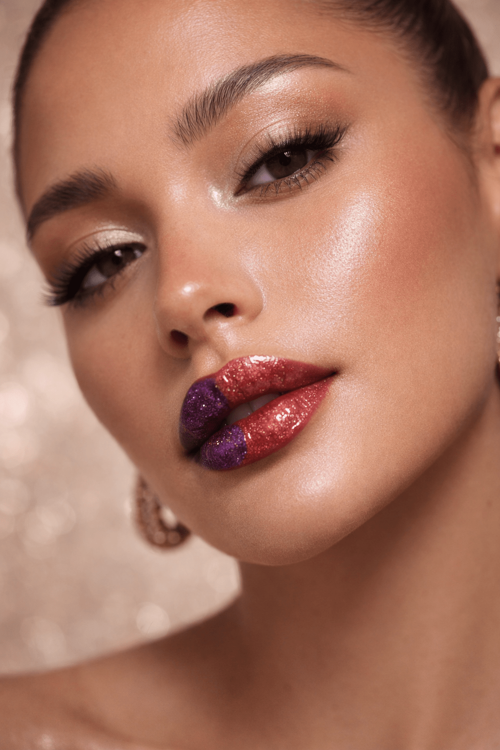 Golden Rose Glam Gloss: Elevate Your Lipgame