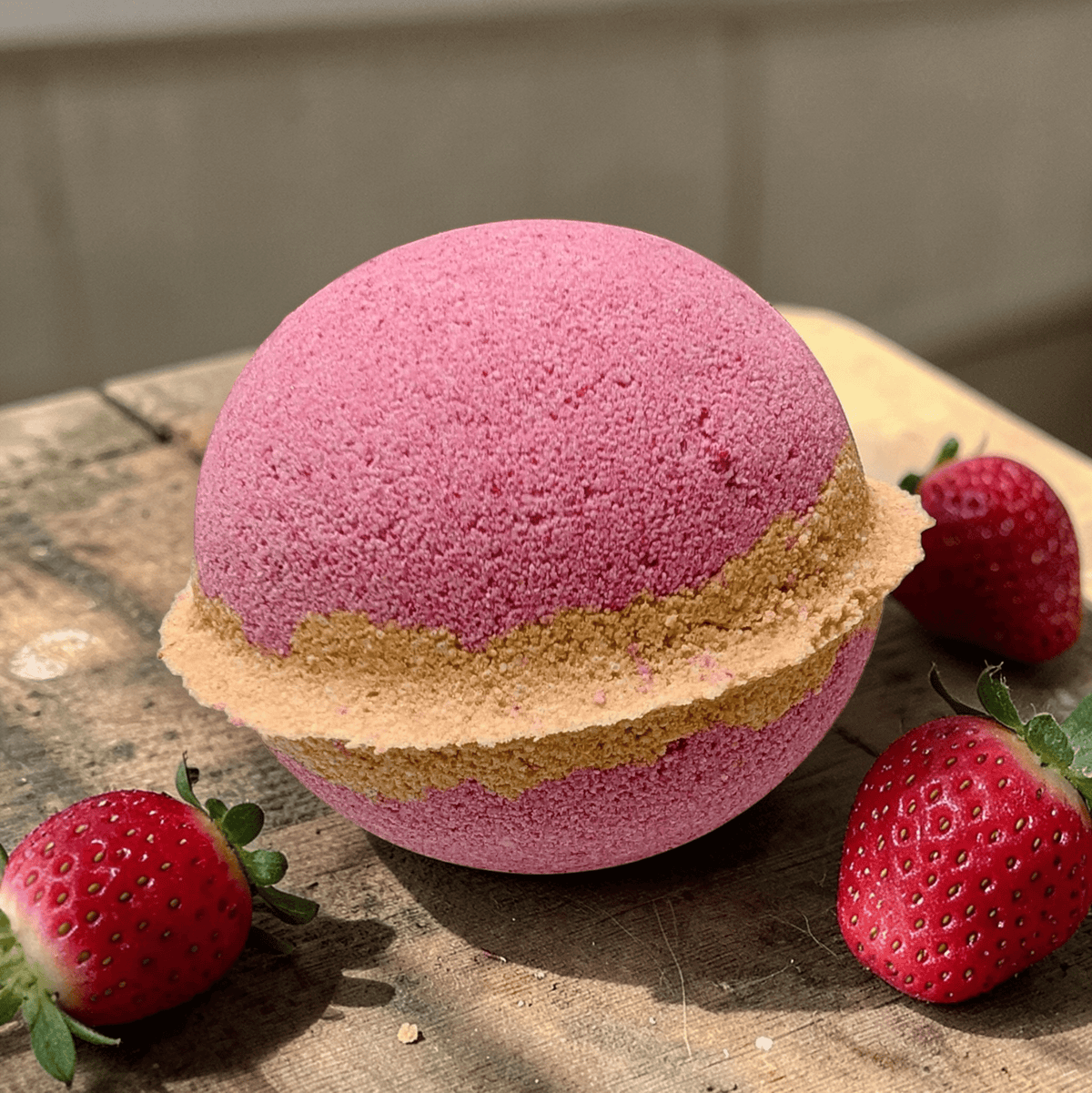 Strawberry Ice Cream - Bath Bomb